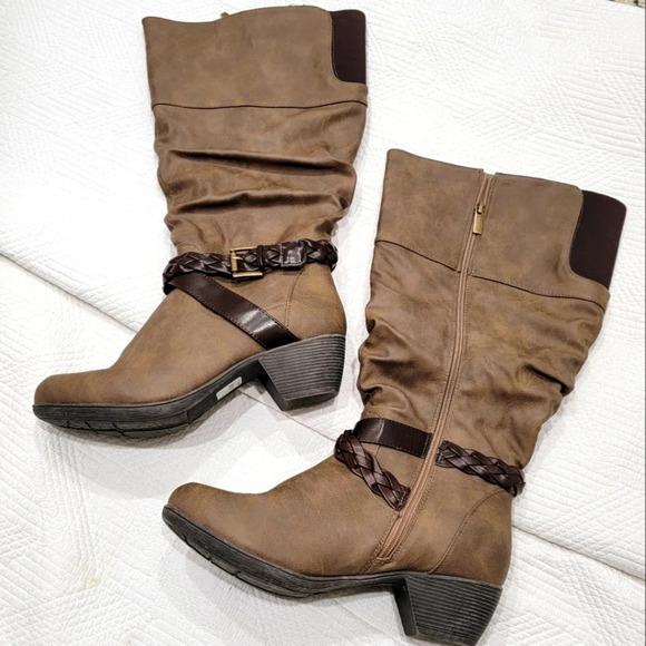 Catherines 9W Tall Tan Brown Boot Wide Calf - Picture 1 of 16
